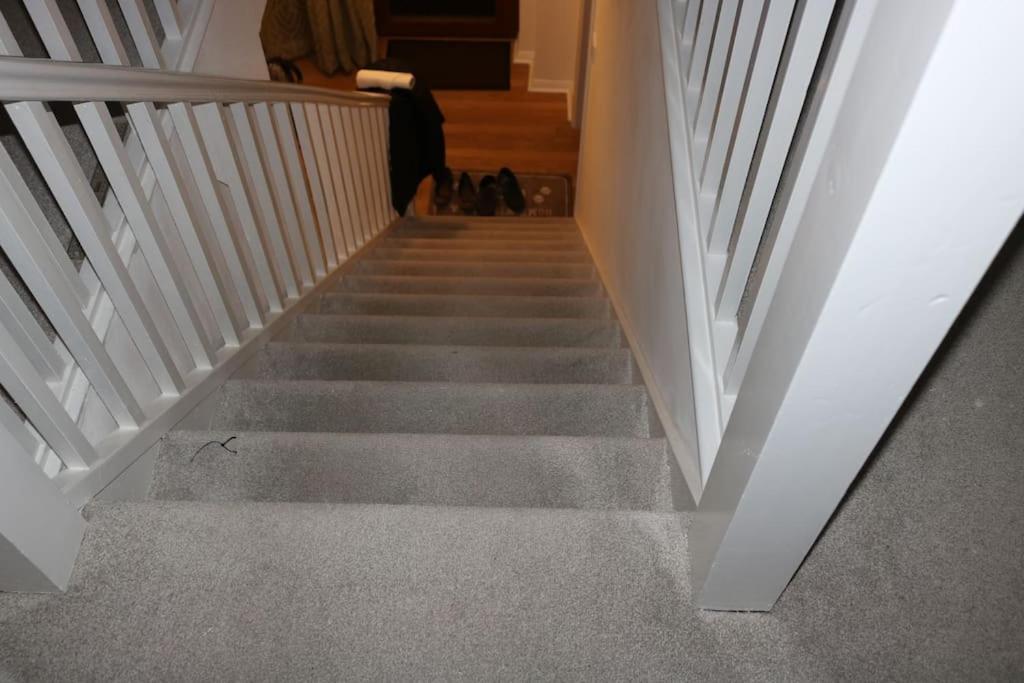 Entire -4 Bedrooms Detached House With Driveway Nottingham Exterior foto